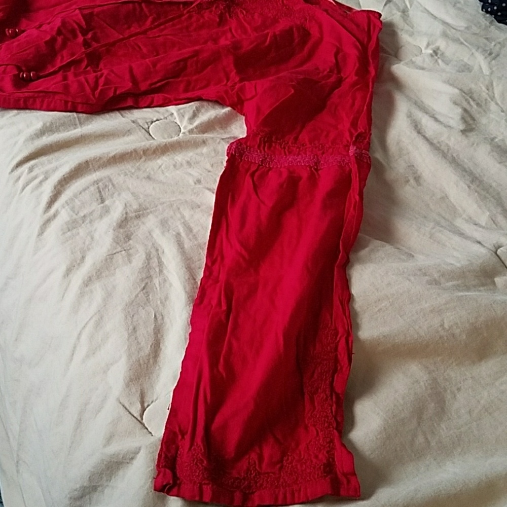 Top - Picture 2 of 5